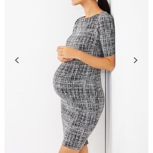 Textured Bodycon Maternity Dress